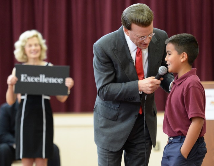 Lowell Milken Bonnie Somers student volunteer