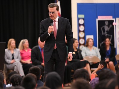 Lowell Milken addresses Elkhart Elementary