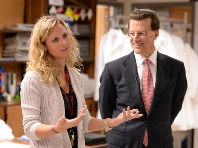 Lowell Milken visits Red Mountain HS classroom