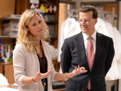 Lowell Milken visits Red Mountain HS classroom