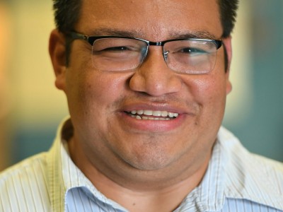 Manny Zaldivar portrait 2400h