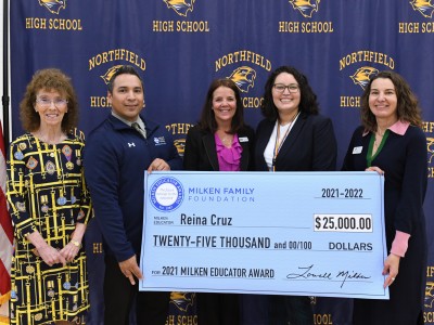 NHS Reina Cruz check 2