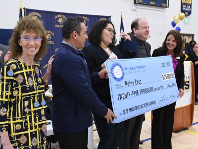 NHS Reina Cruz check governor