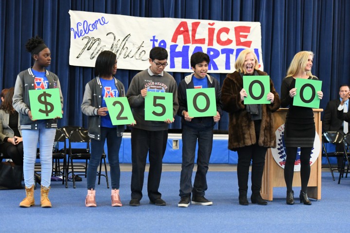 New Orleans 2017 Alice Harte students spell 25000