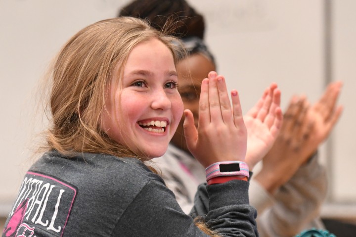 North Little Rock 2017 students applaud classroom