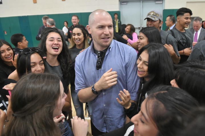 Oxnard 2017 Aaron Ferguson surrounded by students