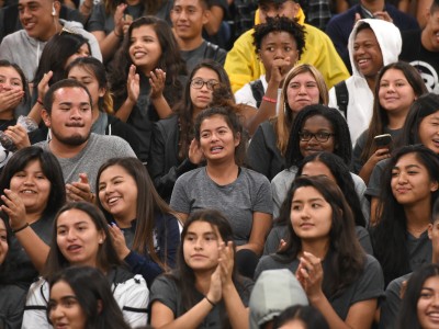 Oxnard 2017 Pacifica students at assembly