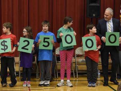 Pioneer students spell 25000