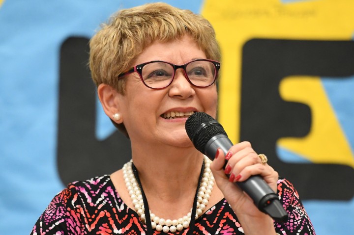 Principal Elsa Saavedra