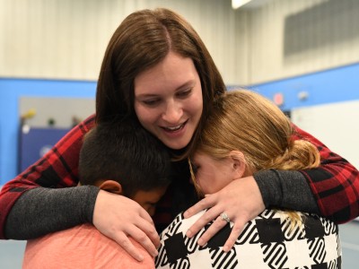 RPES Jessica Barnette students hug