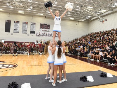 Riverview cheerleaders