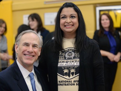 Servin with Governor Abbott