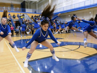 Shortridge HS cheerleaders