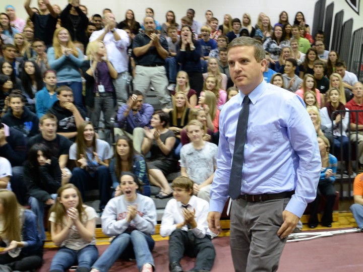 Students cheer for Mark Julien