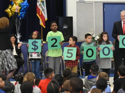 Suisun Elementary students spell 25000
