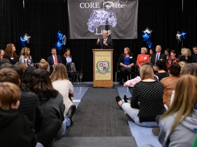 Superintendent Tom Torlakson addressing assembly