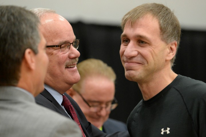 Tobe congratulated by Wegenke Duda