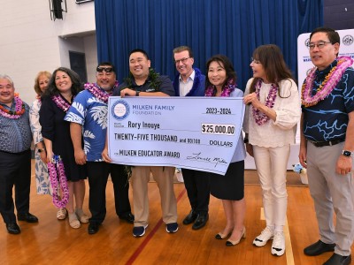 Waiakea Dignitaries