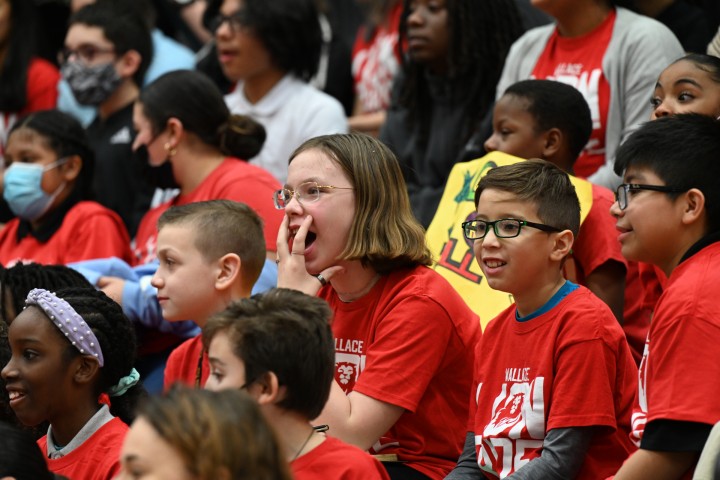 Wallace students intrigued