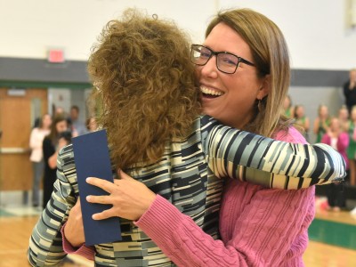 Winfield 2017 Erika Klose Jane Foley hug
