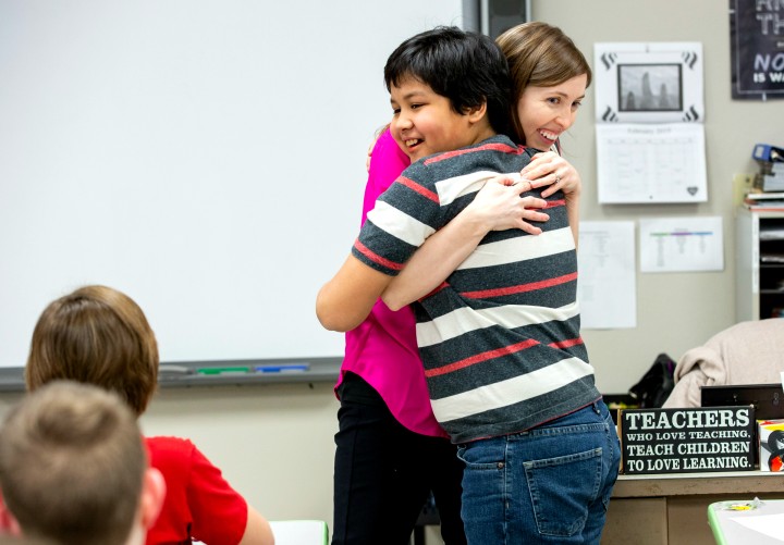 Wisconsin 2018 Sarah Compton student hug