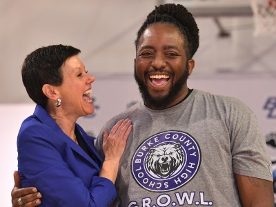 bchs heggs stephanie bishop hug