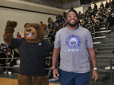 bchs heggs walkingup