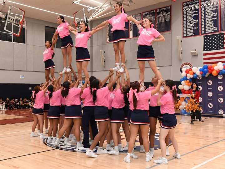 cfhs briana jones cheer