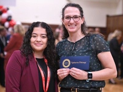 cres katherine delvaux rosa