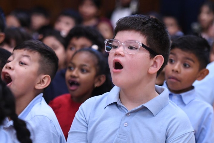 cres katherine delvaux students 25k