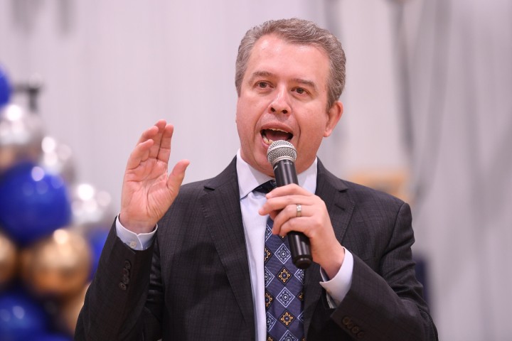 eachs elizabeth metts pedro martinez