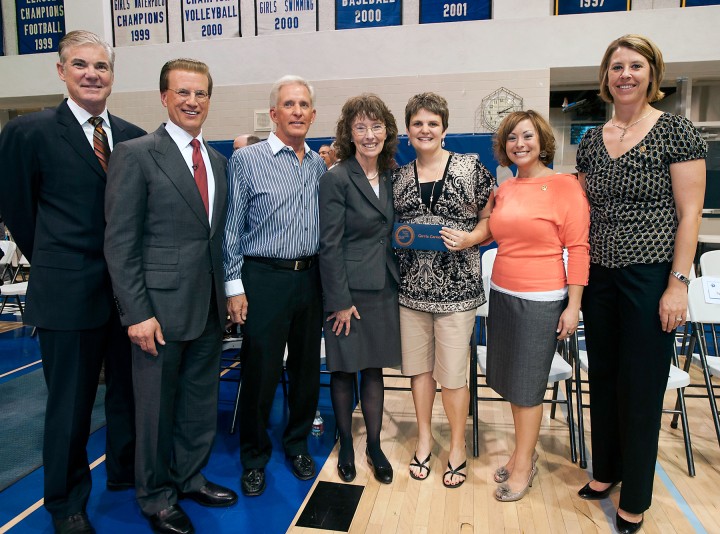 lowell-milken-carrie-carnes-group-shot8035.jpg