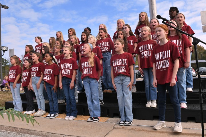 mues saxton choir