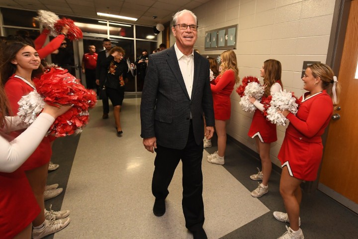 npes kayleigh fosnow cheer entrance