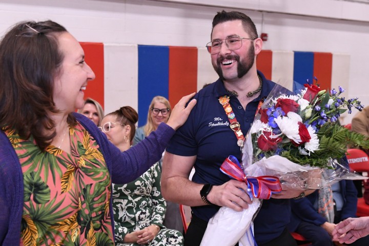 pms spaltholz colleague flowers