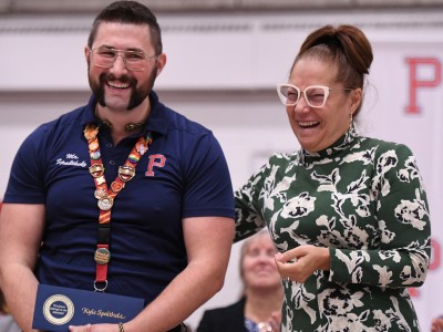 pms spaltholz green congrats