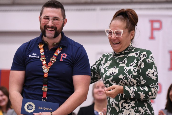 pms spaltholz green congrats