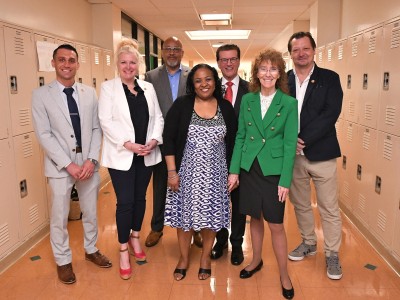 tls harry shontz vets hallway