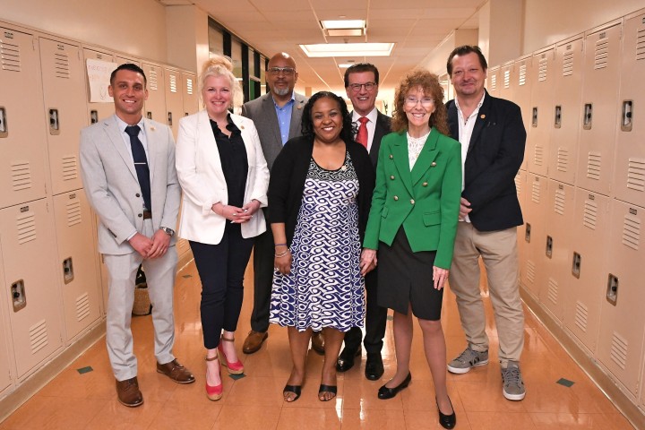 tls harry shontz vets hallway