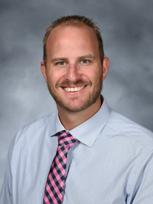 296ac9ac3332c3c5eda9fda2eb50d89ed591d78b Hudec Staff Photo