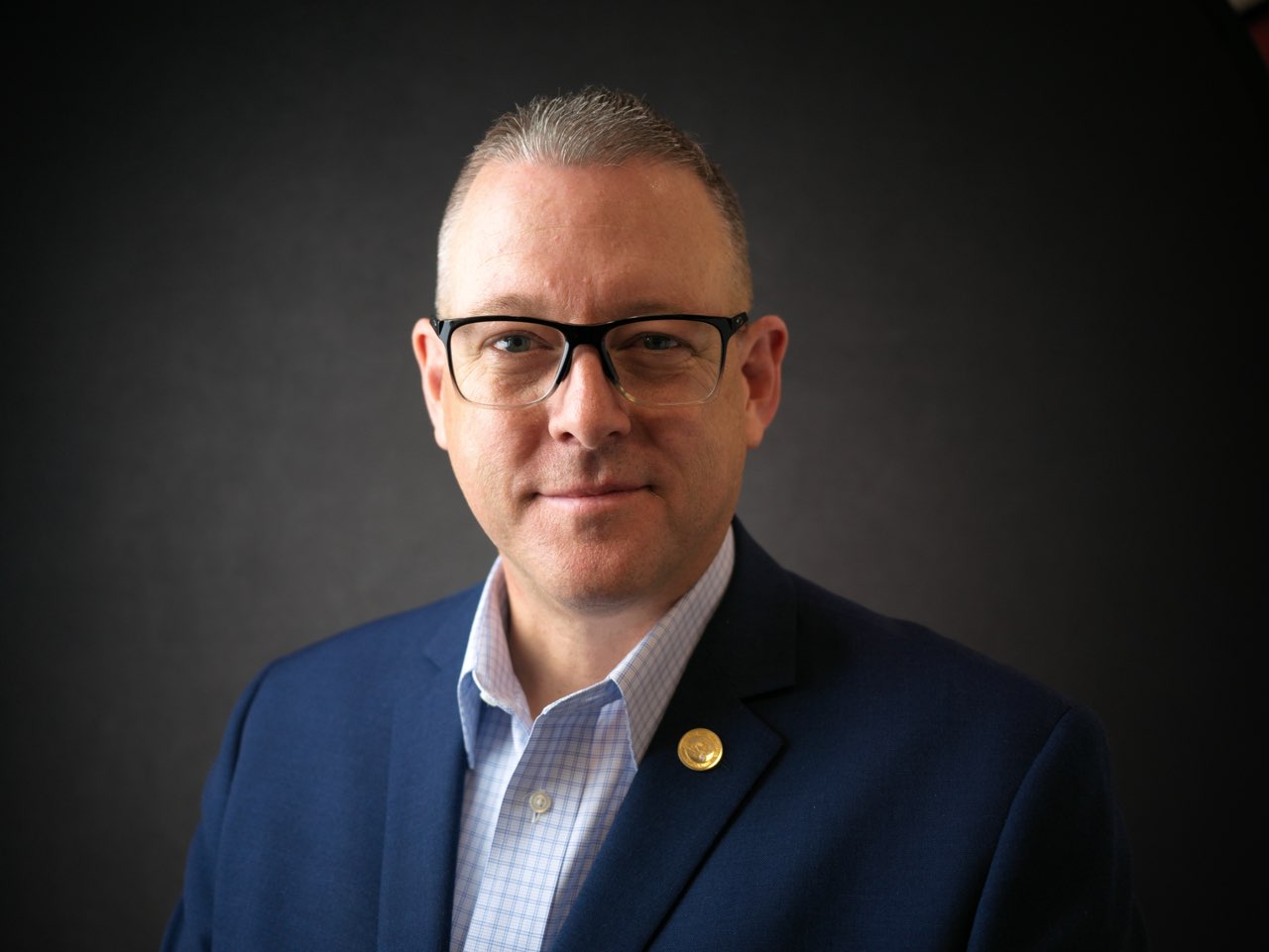 7f857a66a33ca84bbff91e302cf0577636acbb49 WWHeadshot2024