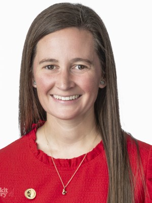 Ashley Davis headshot