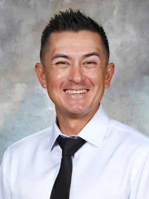 Chris Laughland bio 062023
