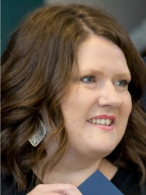 Kara Davis bio