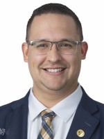 Kyle Cook headshot
