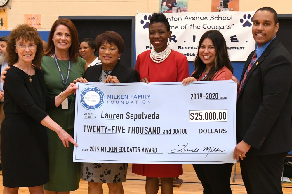 1000w 2019 CT Lauren Sepulveda check
