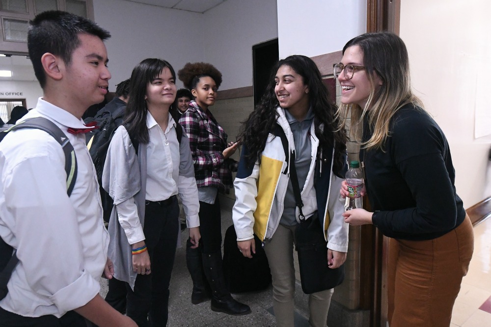 1000w 2019 MA Margaret Hersey students 1