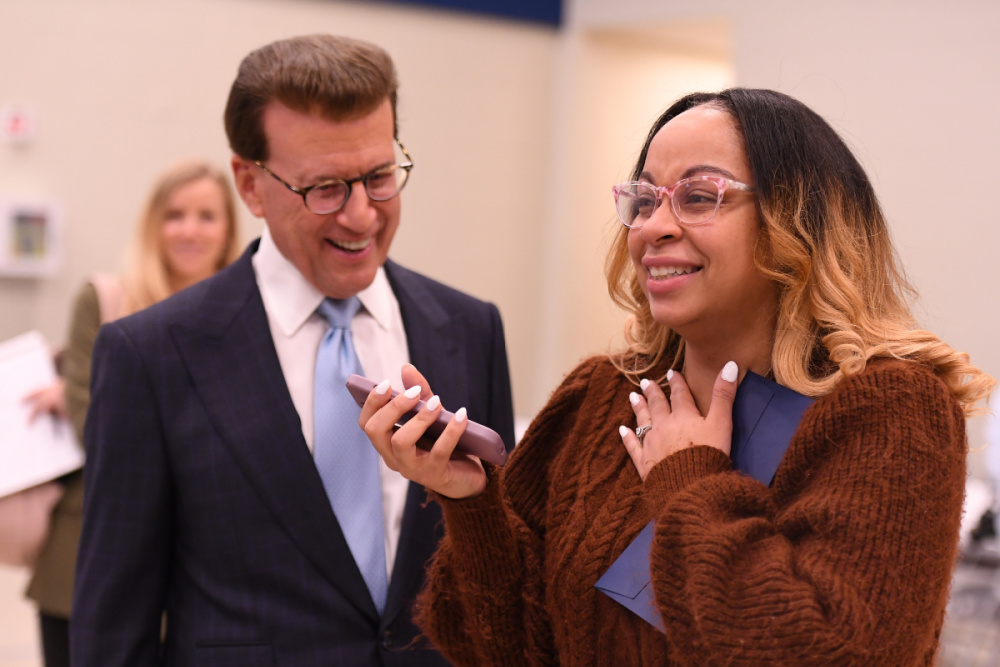 1000w Cohn Dereka Duncan calls dad2