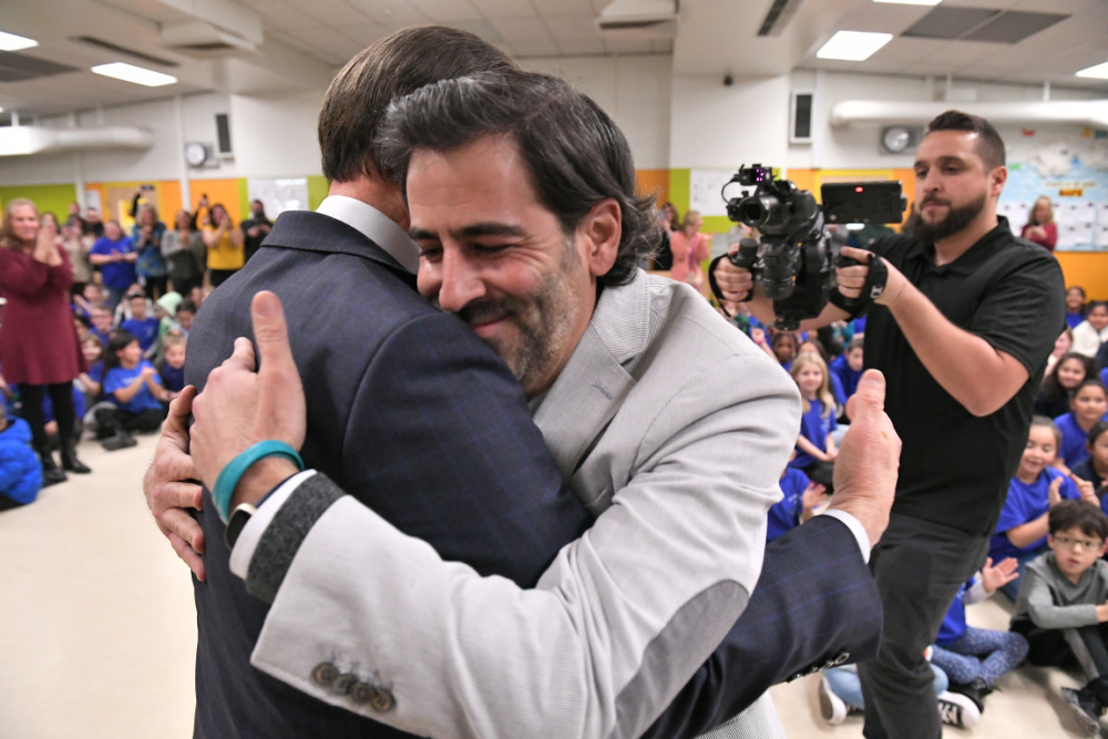 1000w Drake Jason Murray Lowell Milken hug