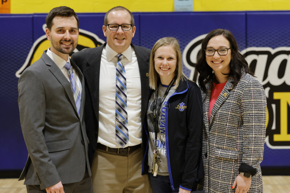 1000w Logan Brad Nicks former students